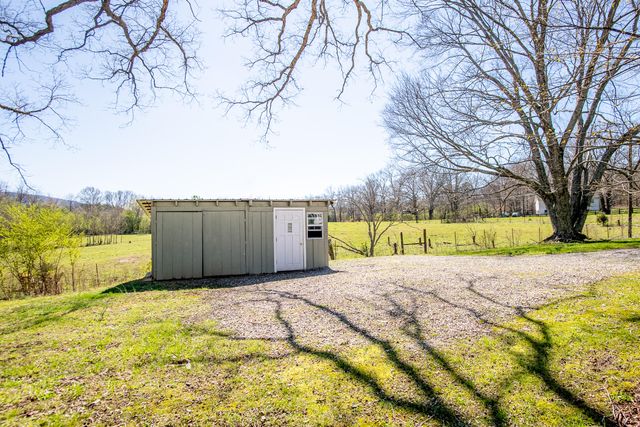 4243 Cloverdale Road, Rising Fawn, GA 30738