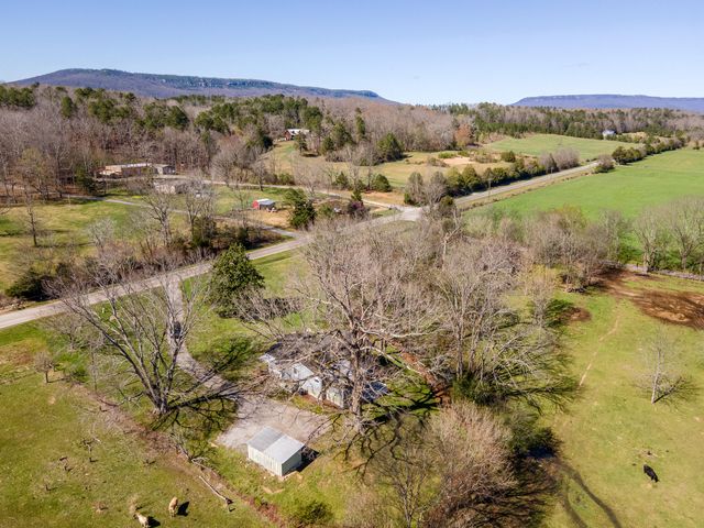 4243 Cloverdale Road, Rising Fawn, GA 30738