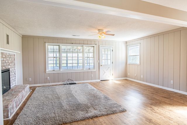 4243 Cloverdale Road, Rising Fawn, GA 30738