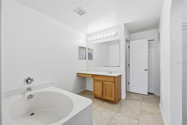 629 MILFORD STREET, Davenport, FL 33897