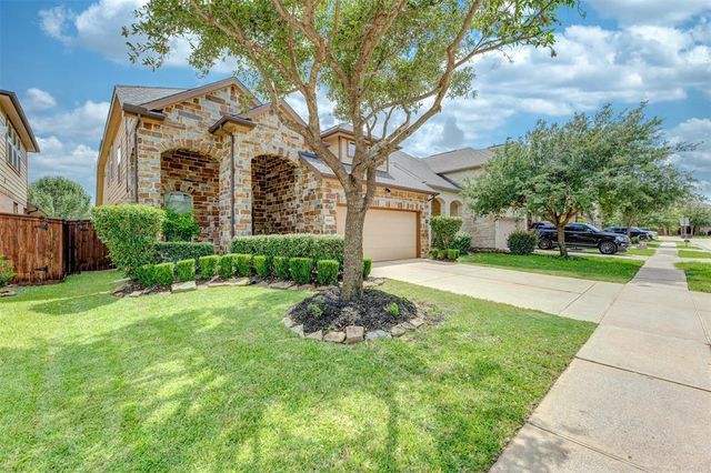 19315 S Cottonwood Green Lane, Cypress, TX 77433