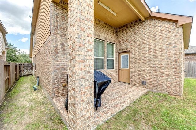 19315 S Cottonwood Green Lane, Cypress, TX 77433