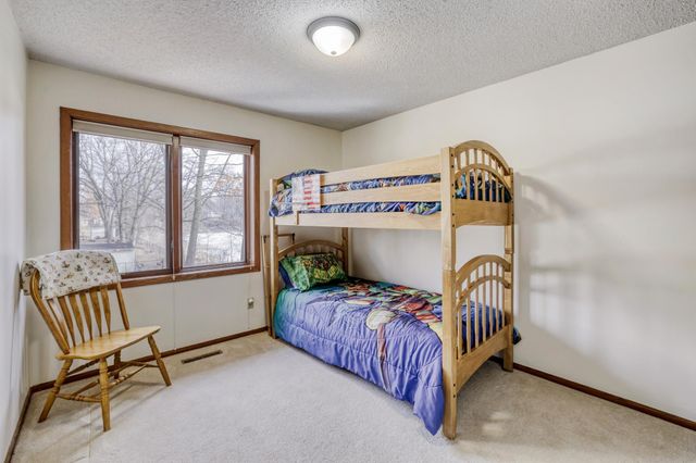 10185 Upper 178th Street W, Lakeville, MN 55044