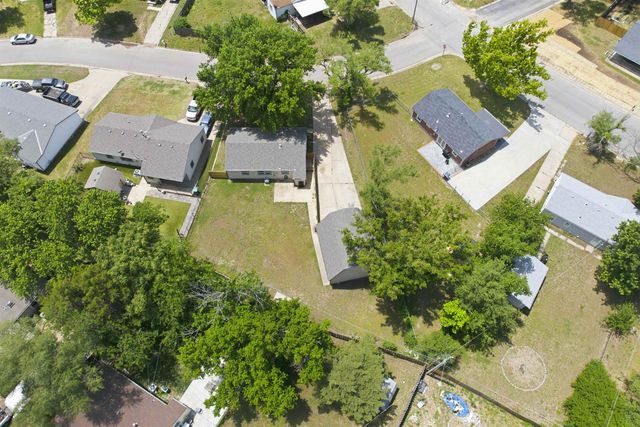 1610 E Evanston, Park City, KS 67219