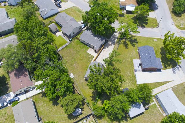 1610 E Evanston, Park City, KS 67219