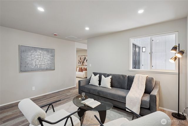 3502 SW 328th Place, Federal Way, WA 98023