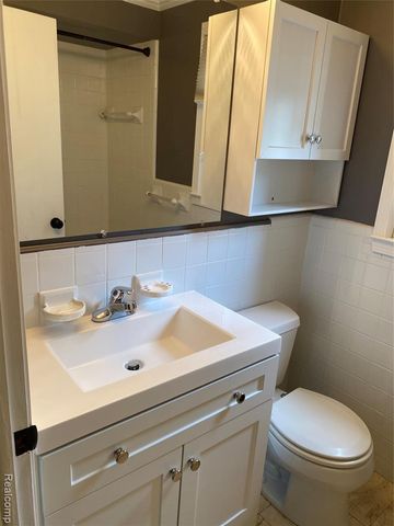 1796 Graefield Road 20, Birmingham, MI 48009
