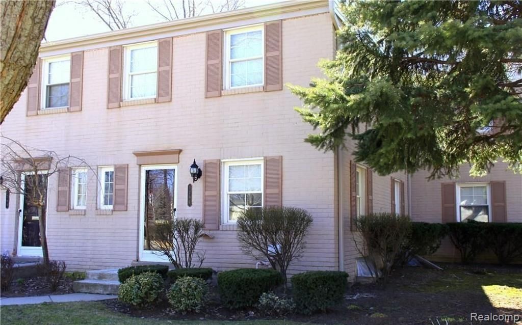 1796 Graefield Road 20, Birmingham, MI 48009