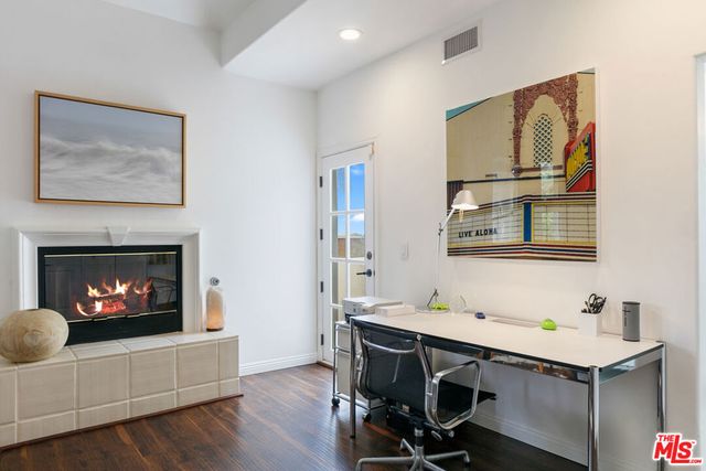 6435 Zumirez Drive 9, Malibu, CA 90265