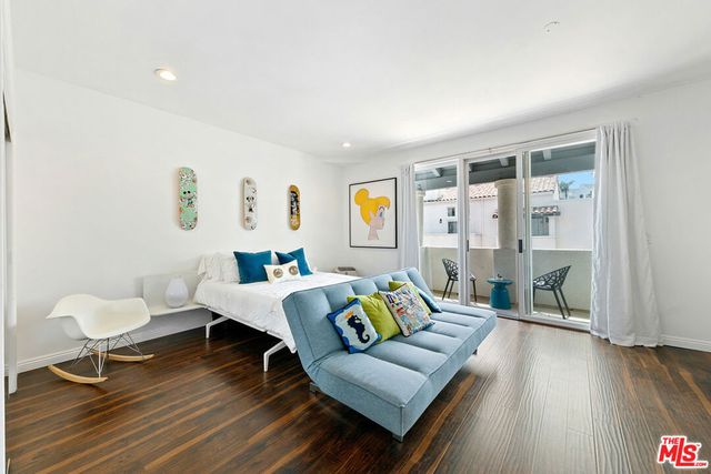 6435 Zumirez Drive 9, Malibu, CA 90265