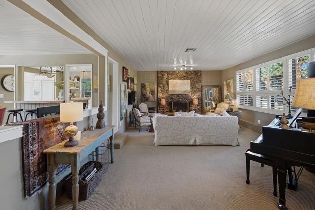 73593 Pinyon Street, Palm Desert, CA 92260