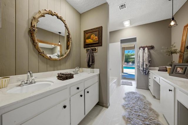 73593 Pinyon Street, Palm Desert, CA 92260