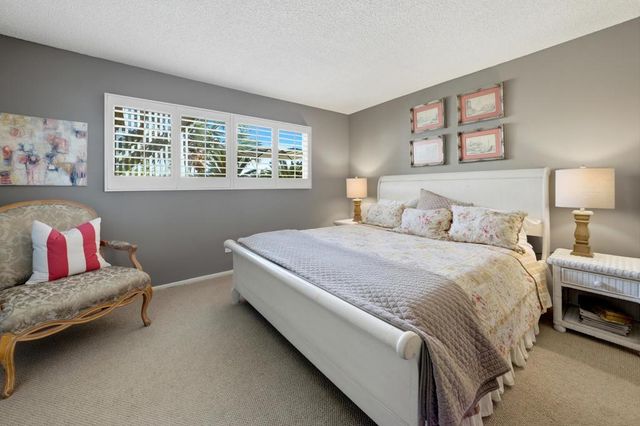 73593 Pinyon Street, Palm Desert, CA 92260