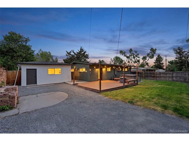 9314 Ridge Rd, Arvada, CO 80002