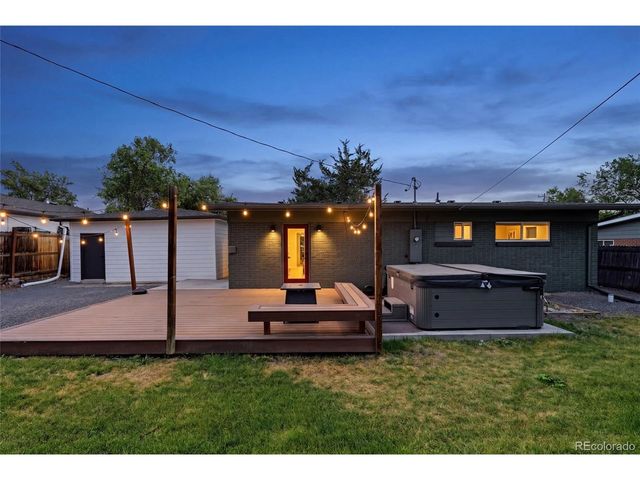 9314 Ridge Rd, Arvada, CO 80002