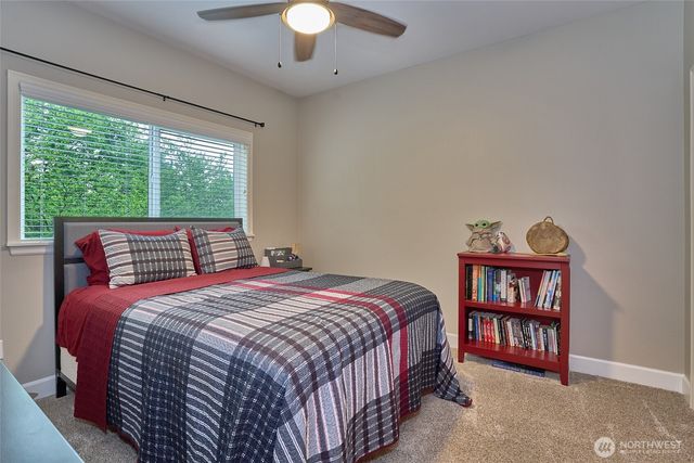 18248 240th Ave SE, Maple Valley, WA 98038