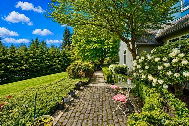 18248 240th Ave SE, Maple Valley, WA 98038