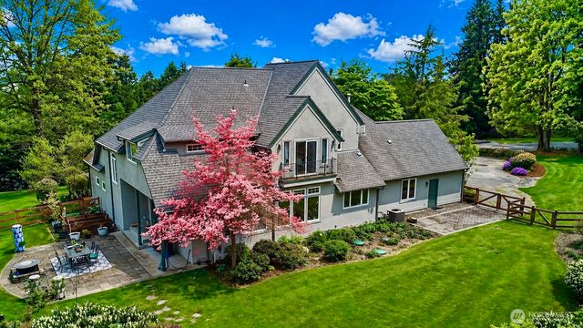 18248 240th Ave SE, Maple Valley, WA 98038