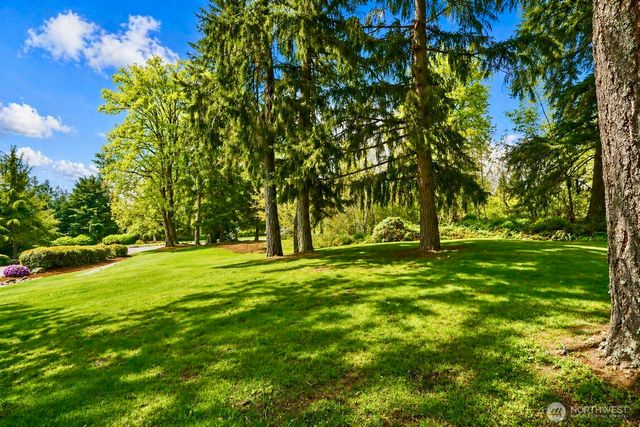 18248 240th Ave SE, Maple Valley, WA 98038
