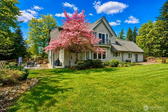 18248 240th Ave SE, Maple Valley, WA 98038