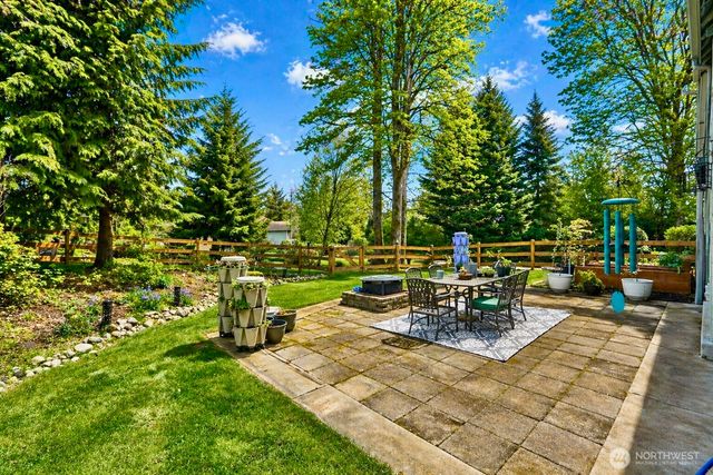 18248 240th Ave SE, Maple Valley, WA 98038