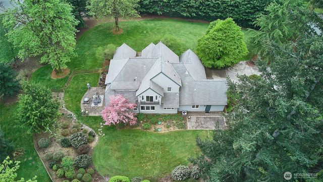 18248 240th Ave SE, Maple Valley, WA 98038