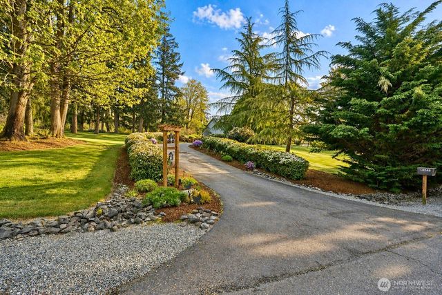 18248 240th Ave SE, Maple Valley, WA 98038