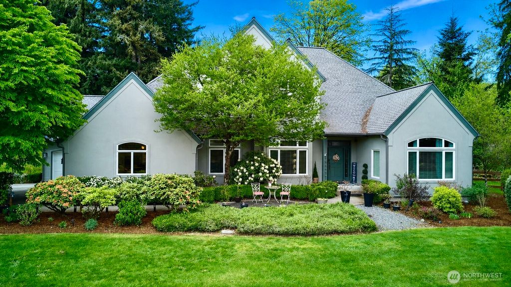 18248 240th Ave SE, Maple Valley, WA 98038