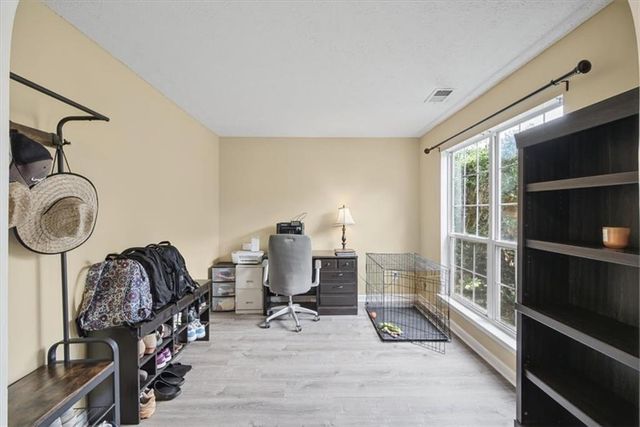 2707 Abbotts Glen Place NW, Acworth, GA 30101