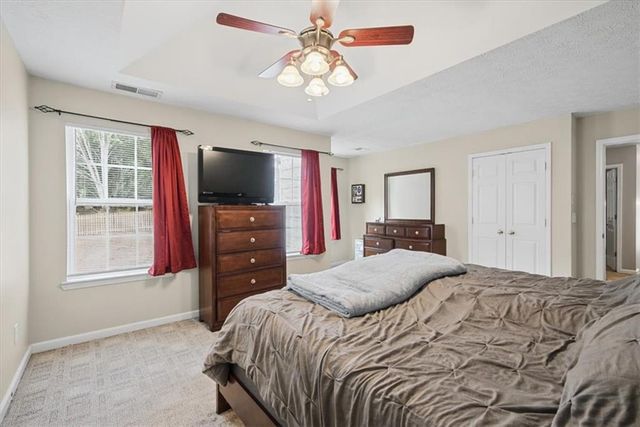 2707 Abbotts Glen Place NW, Acworth, GA 30101