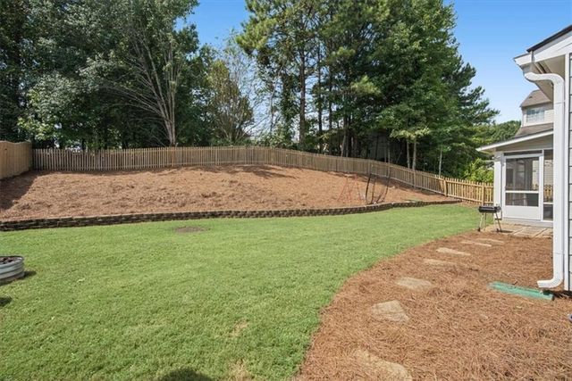 2707 Abbotts Glen Place NW, Acworth, GA 30101