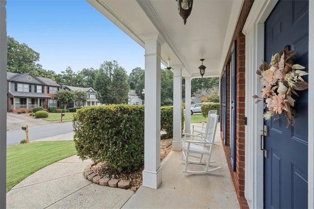 2707 Abbotts Glen Place NW, Acworth, GA 30101
