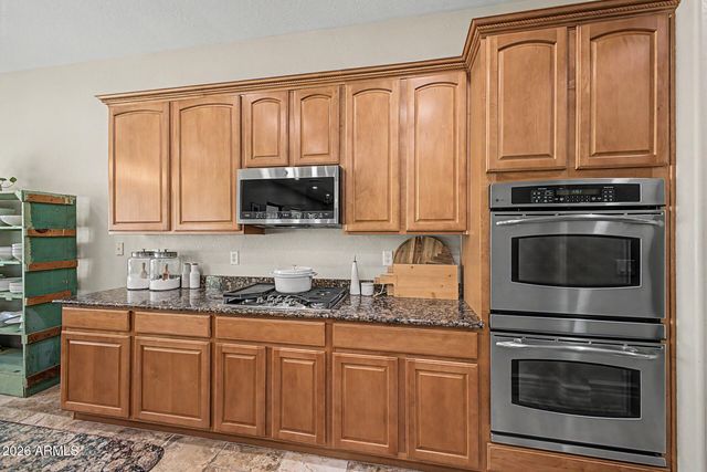 2950 E COMSTOCK Drive, Gilbert, AZ 85296