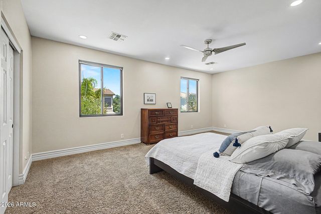 2950 E COMSTOCK Drive, Gilbert, AZ 85296