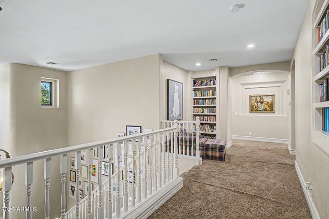 2950 E COMSTOCK Drive, Gilbert, AZ 85296