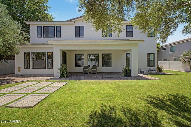 2950 E COMSTOCK Drive, Gilbert, AZ 85296