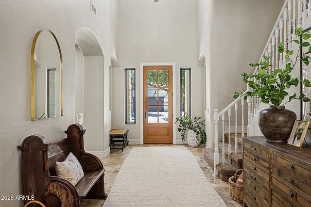 2950 E COMSTOCK Drive, Gilbert, AZ 85296