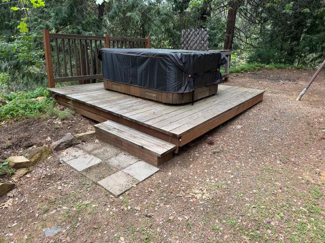 238 Cedar Dr, Hathaway Pines, CA 95233
