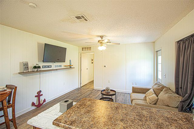 277 Lucy, Livingston, TX 77351