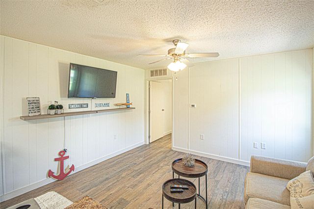 277 Lucy, Livingston, TX 77351