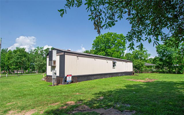 277 Lucy, Livingston, TX 77351