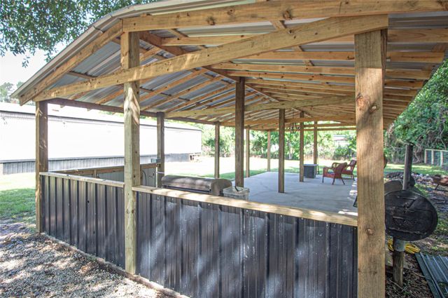 277 Lucy, Livingston, TX 77351