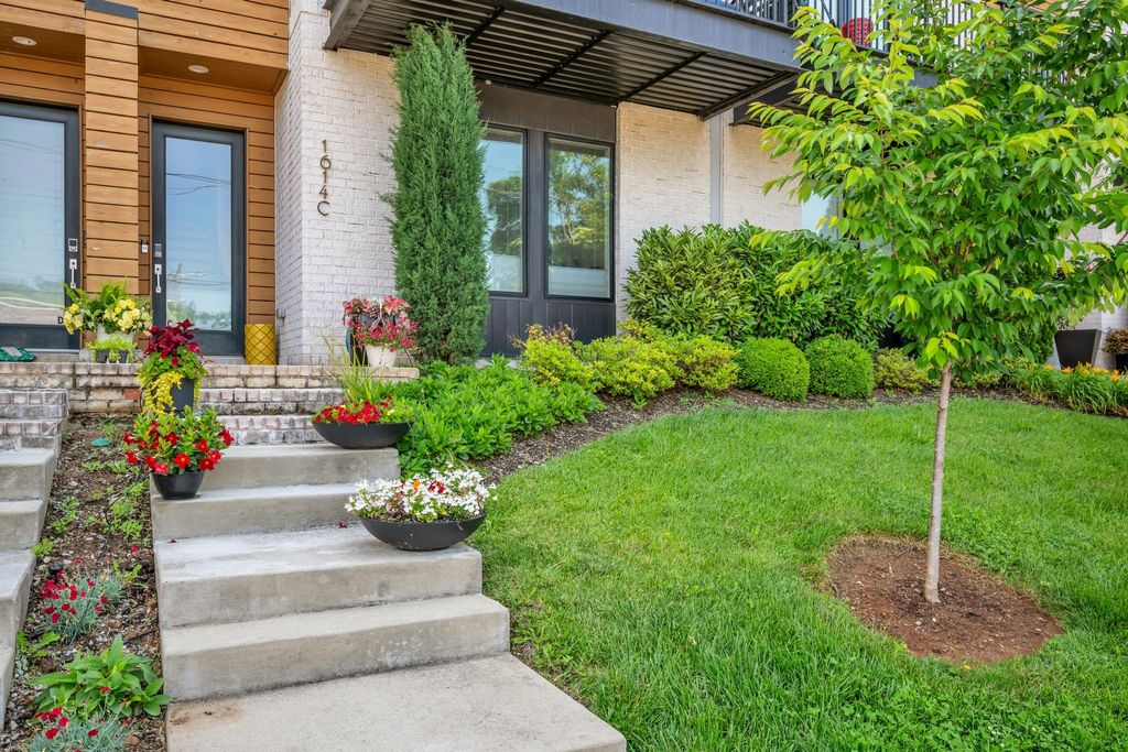 1614C 4th Ave, N, Nashville, TN 37208