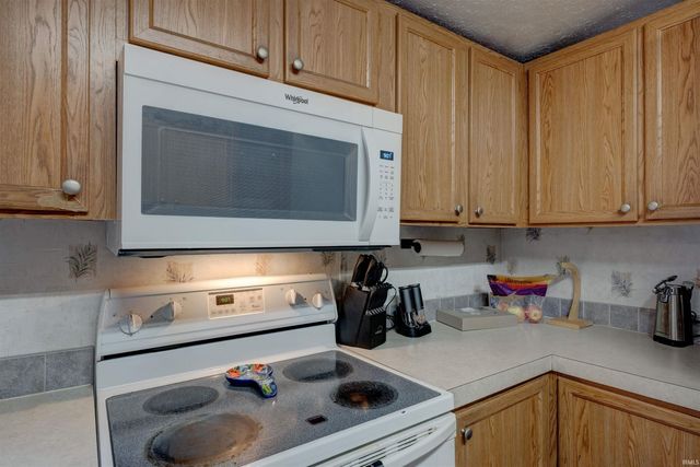 4984 E 200 N, Princeton, IN 47670