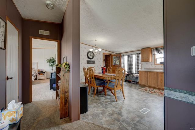4984 E 200 N, Princeton, IN 47670