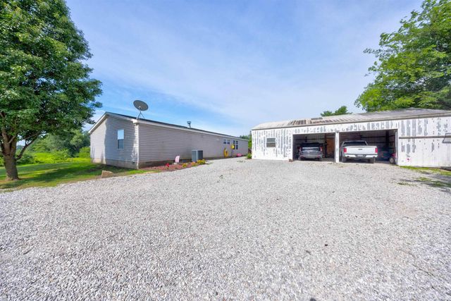 4984 E 200 N, Princeton, IN 47670