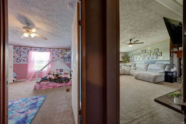4984 E 200 N, Princeton, IN 47670