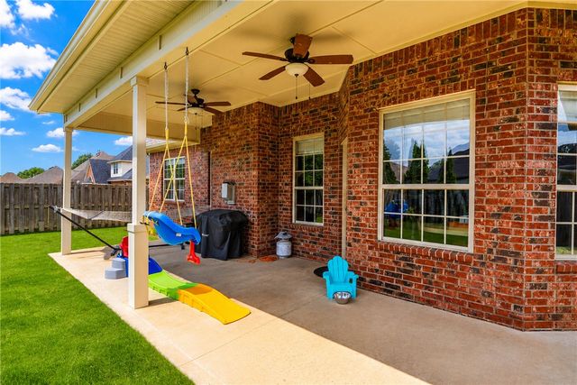 6604 Inverness Drive, Rogers, AR 72758