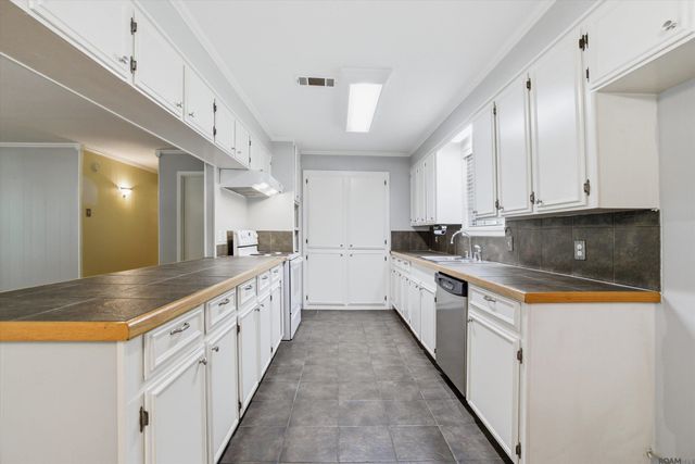 18320 Stoney Point Burch Rd, Greenwell Springs, LA 70739