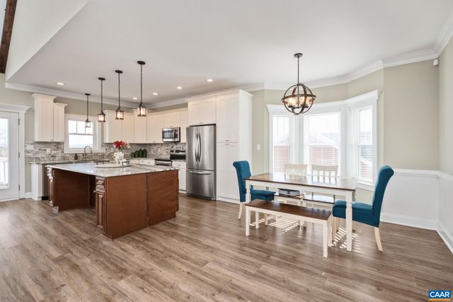 89 HULL HILLS LN, Staunton, VA 24401